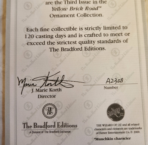 Set of 12 Wizard of Oz ornaments with Certificate of Authenticity - Picture 13 of 16